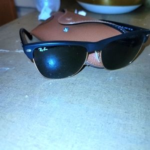 Ray ban sunglasses